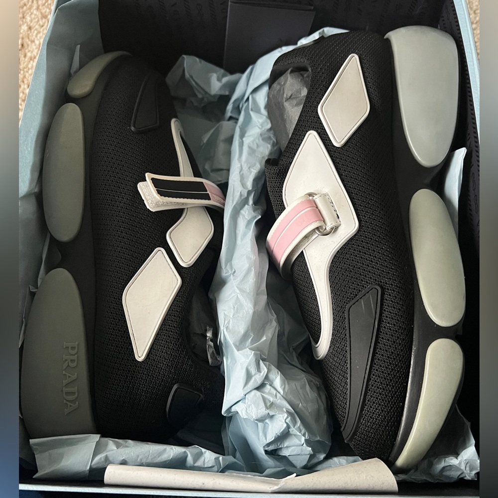 Prada Cloudbust Black/Pink